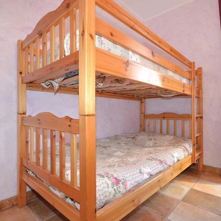 2 Bedroom Nice Apartment In Les Salles-Du-Gardon Soustelle Екстер'єр фото