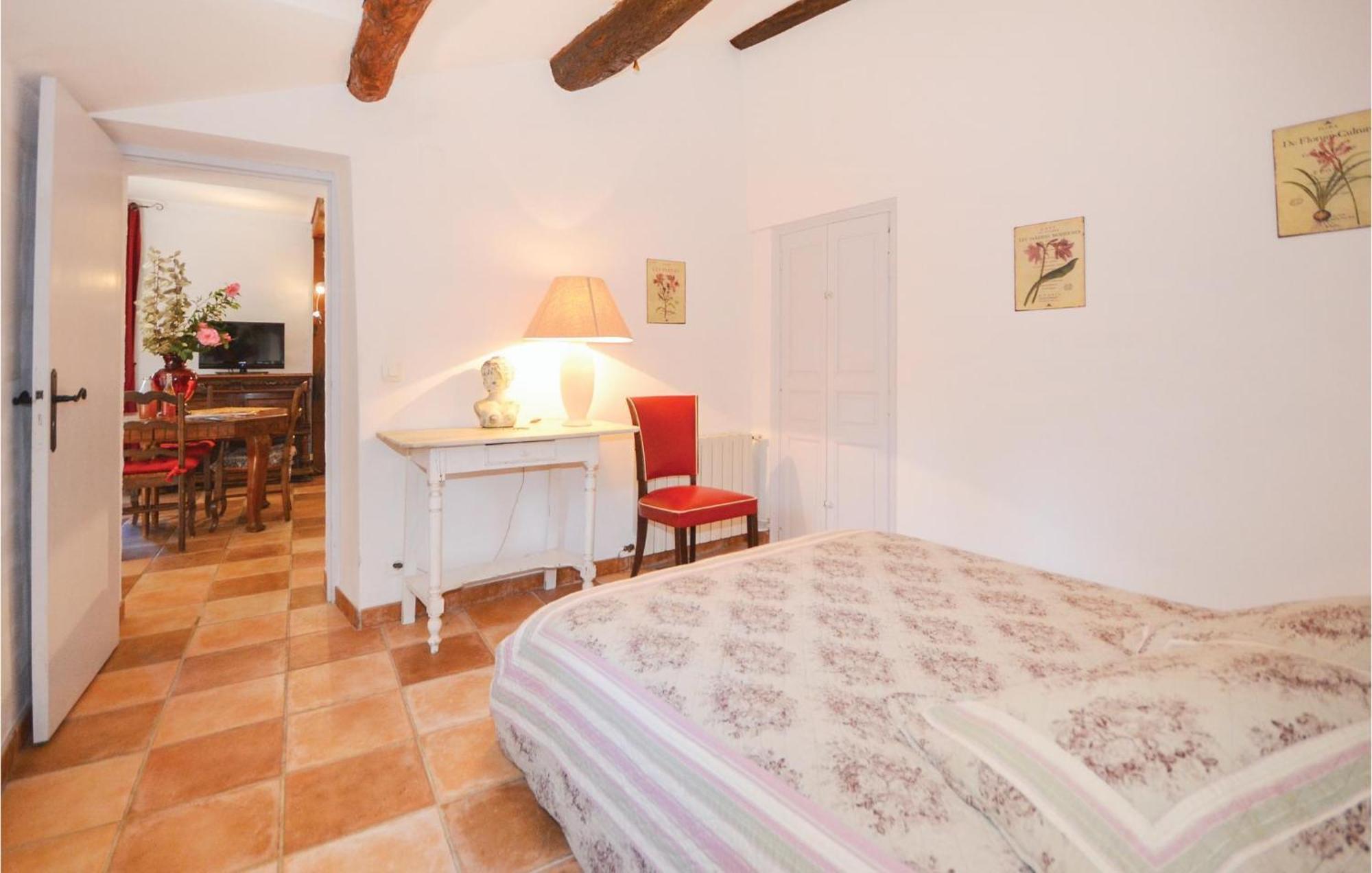 2 Bedroom Nice Apartment In Les Salles-Du-Gardon Soustelle Екстер'єр фото