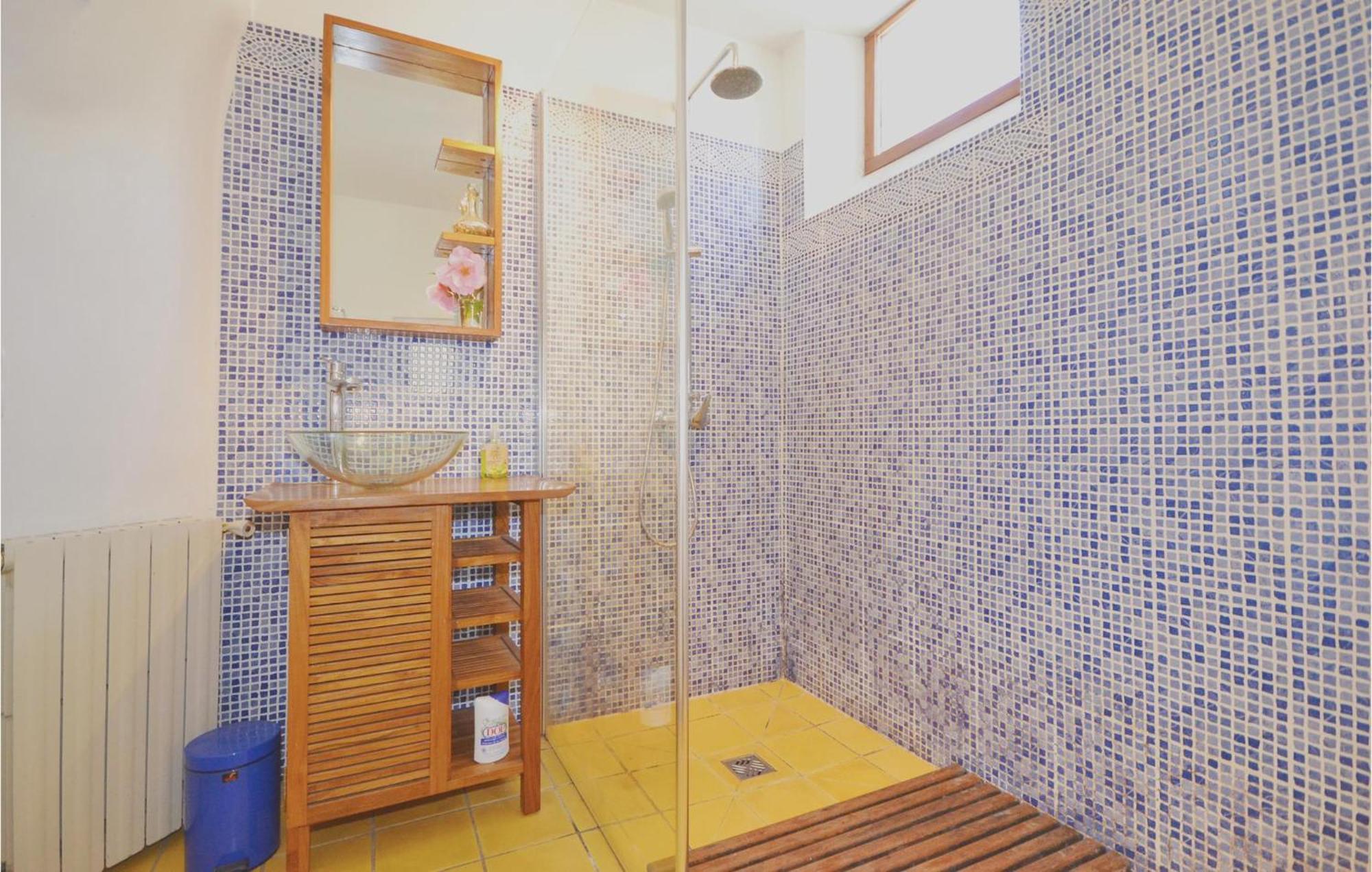 2 Bedroom Nice Apartment In Les Salles-Du-Gardon Soustelle Екстер'єр фото